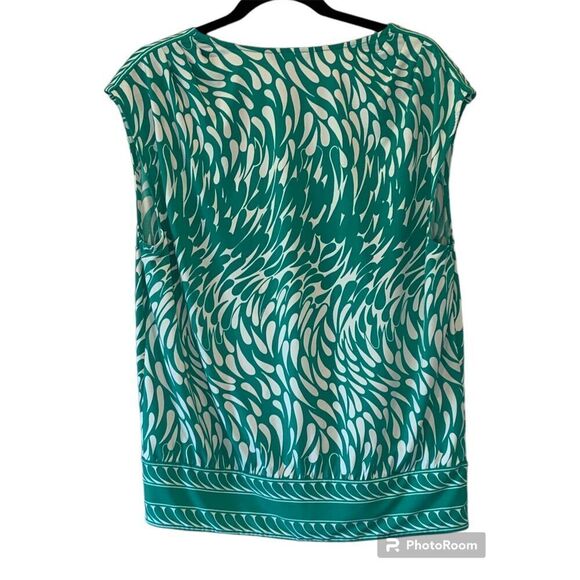 BCBGMAXAZRIA Green White Print 2in1 Look Sleeveless Shirt Top Womens sz Large - Picture 2 of 4
